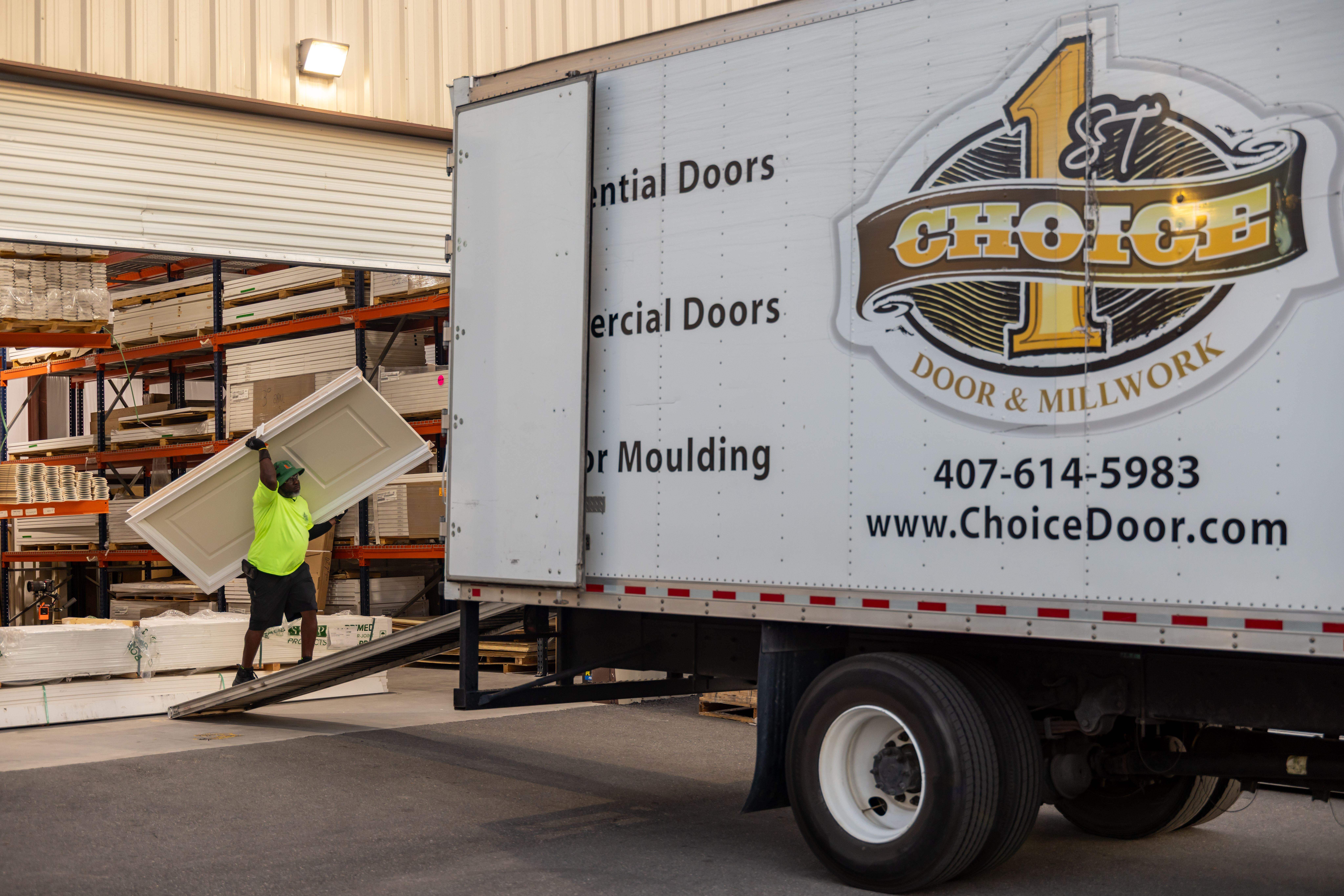 Local Guide: How to Choose a Door Supplier in Florida